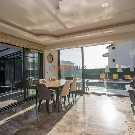 Deren 1 Villa